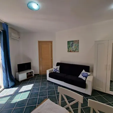 Corallo Bilocale Vista Collina Apartment *