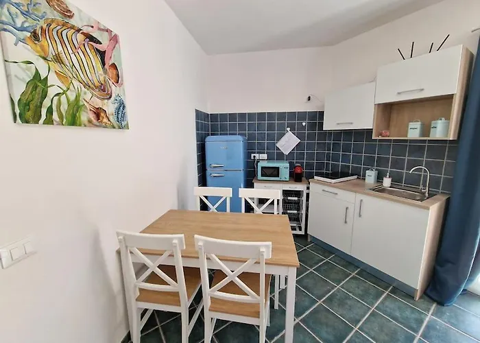 Апартаменты Corallo Bilocale Vista Collina Nebida