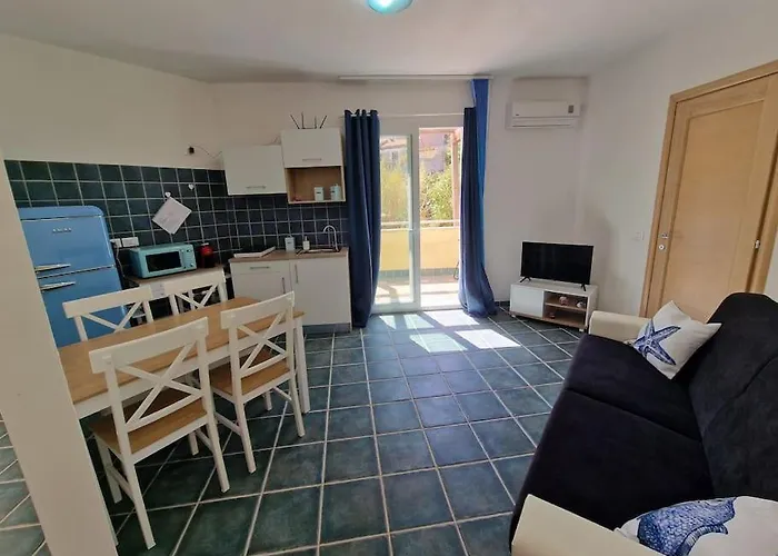 Апартаменты Corallo Bilocale Vista Collina